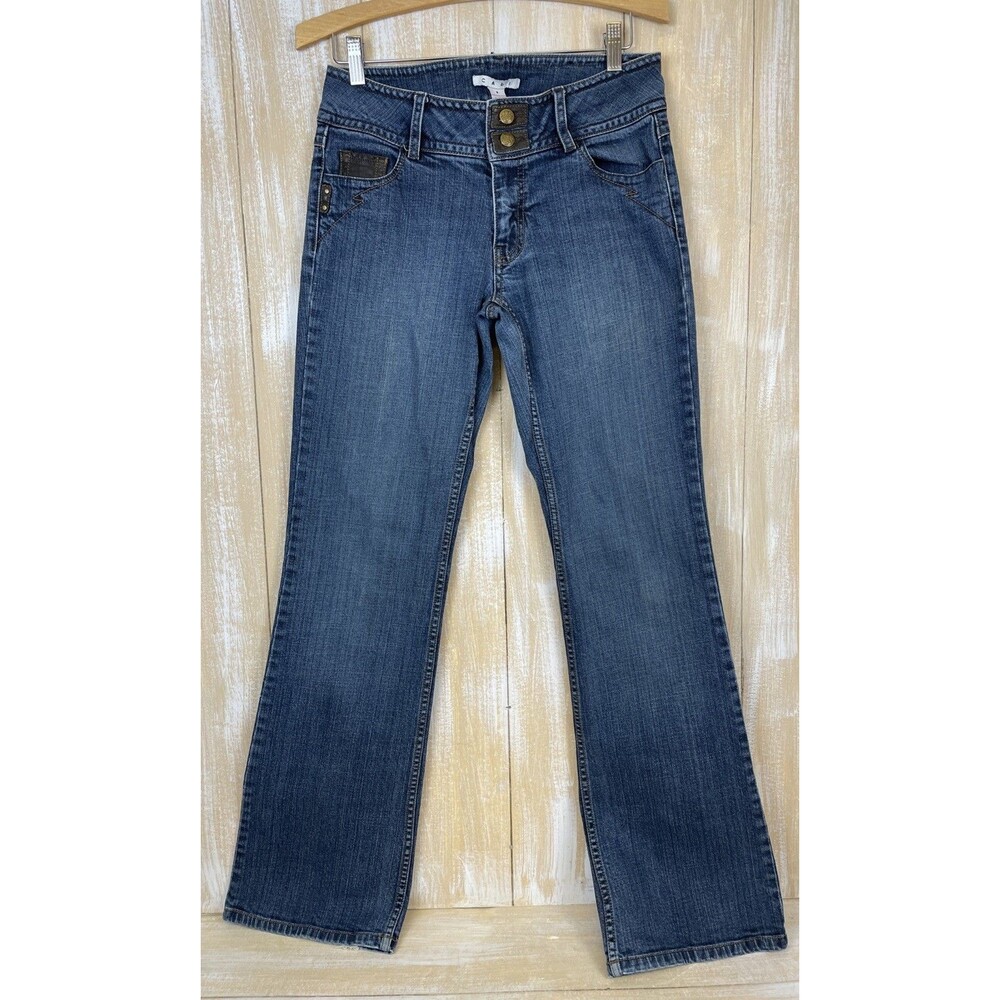 CAbi Button Flap Pocket Faux Leather Accent Womens Size 8 Contemporary Fit Jeans